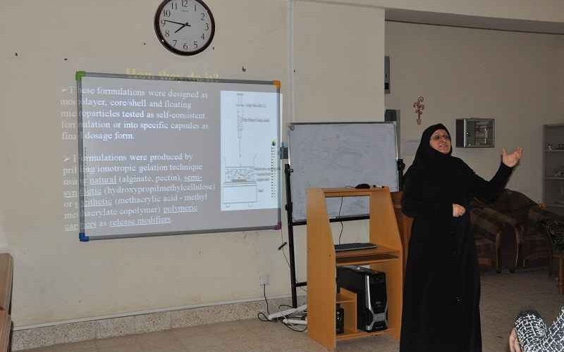 فرع الادوية والعلاجيات في كليتنا يعقد ندوة علمية حول الادوية غيرالستيرودية المضادة للالتهابات 2 800x500
