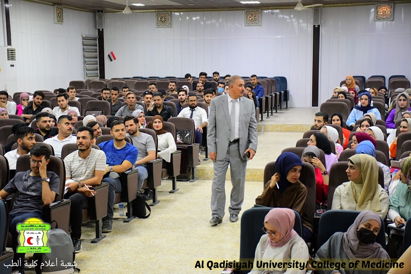 لقاء العميد مع الطلبة 2