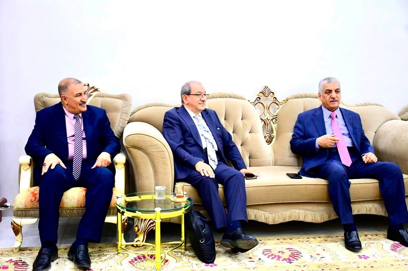 رئيس الجامعة
